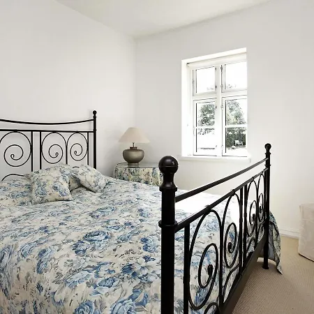 Seven Bedroom Holiday In Tatil Evi *
